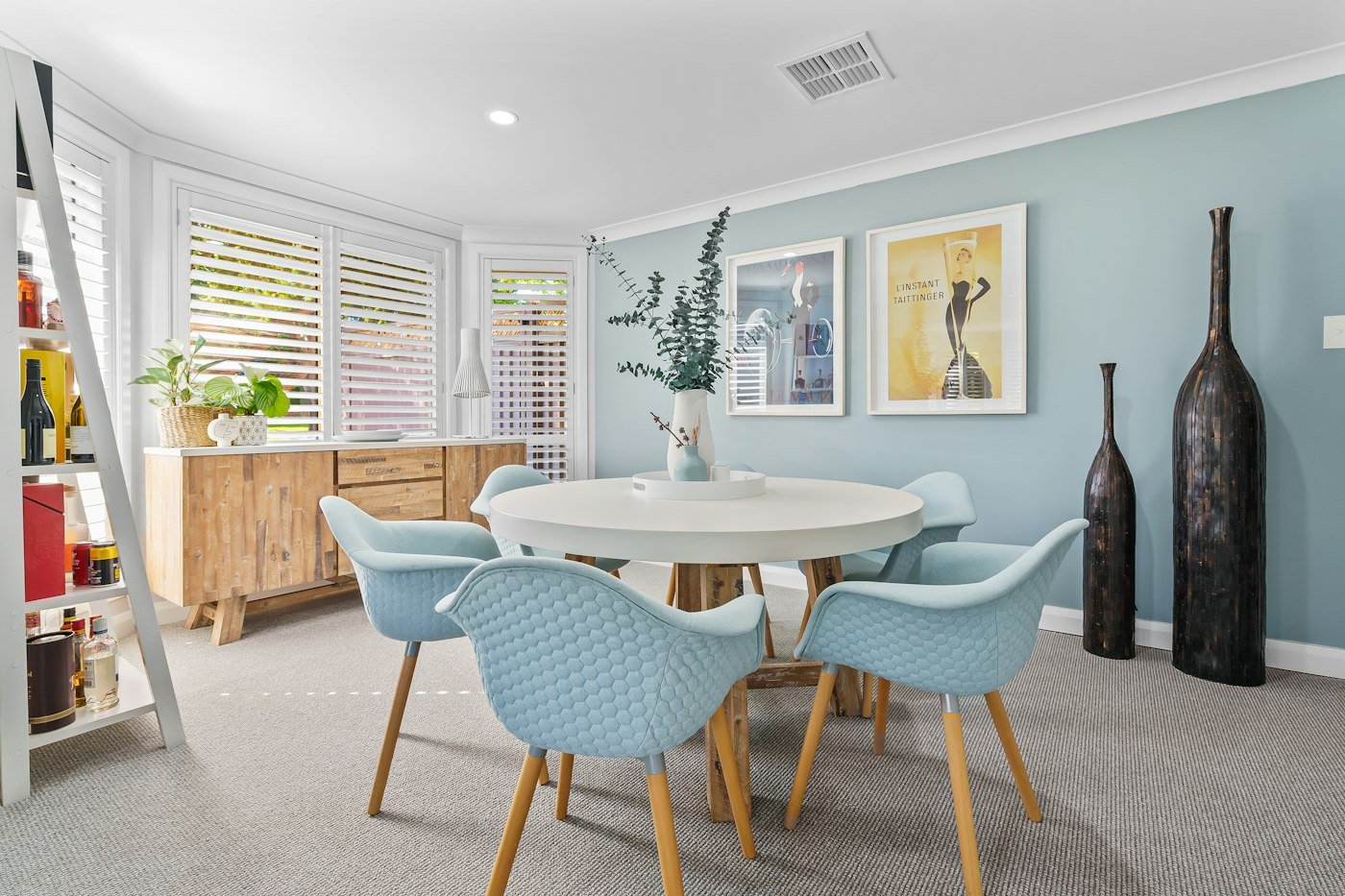 Luna round coffee table in a modern dining space